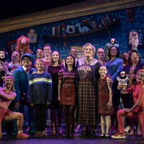 First National Touring Company of Mrs. Doubtfire   Photo by Joan Marcus 