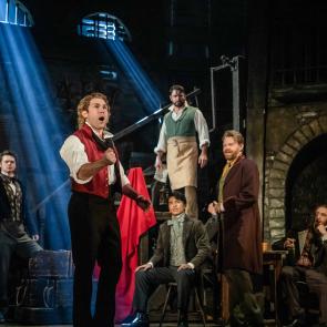 Les Mis Tour
