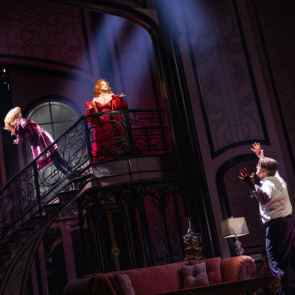 Jennifer Simard & Christopher Sieber in the Original Broadway Cast of DEATH BECOMES HER. Photo by Matthew Murphy and Evan Zimmerman, MurphyMade.